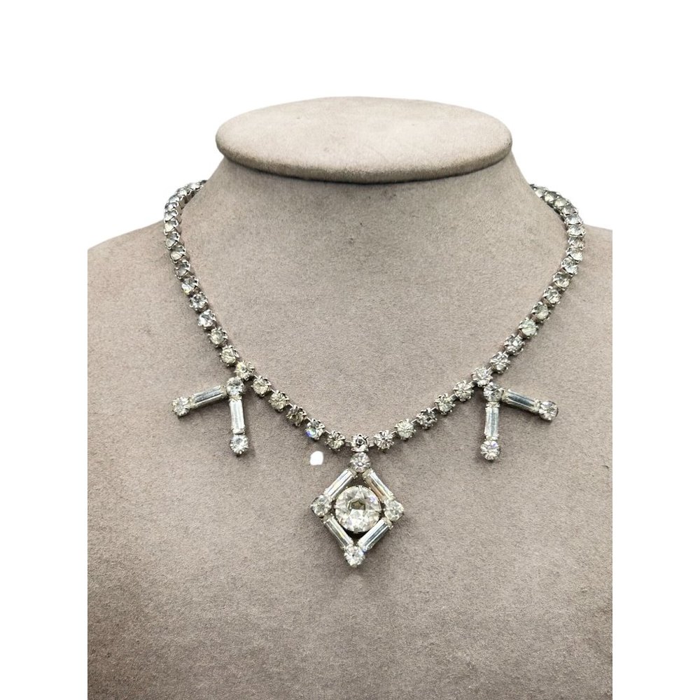 Vintage Rhinestones Necklace Formal Elegant Clear Stones Over Silver Tone Metal